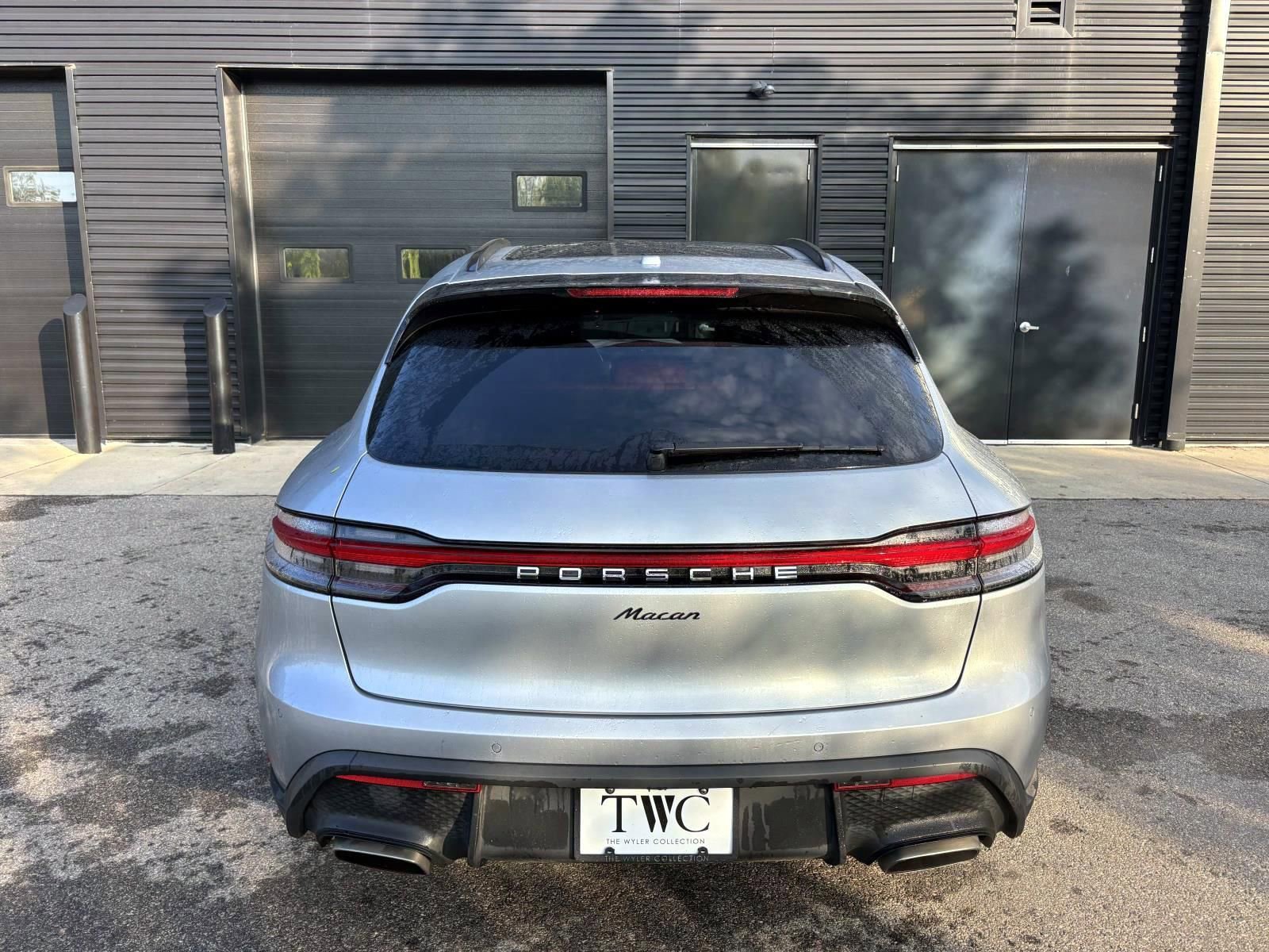 2025 Porsche Macan