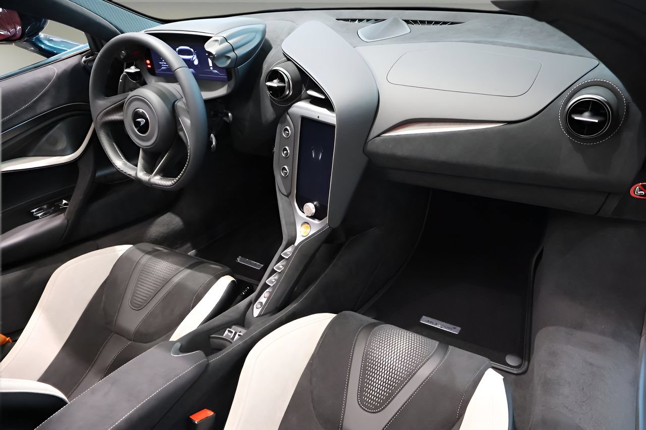 New 2027 McLaren 750S Spider photo 14