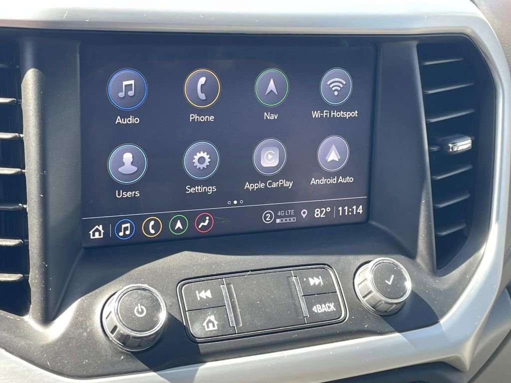 2023 GMC Acadia SLT