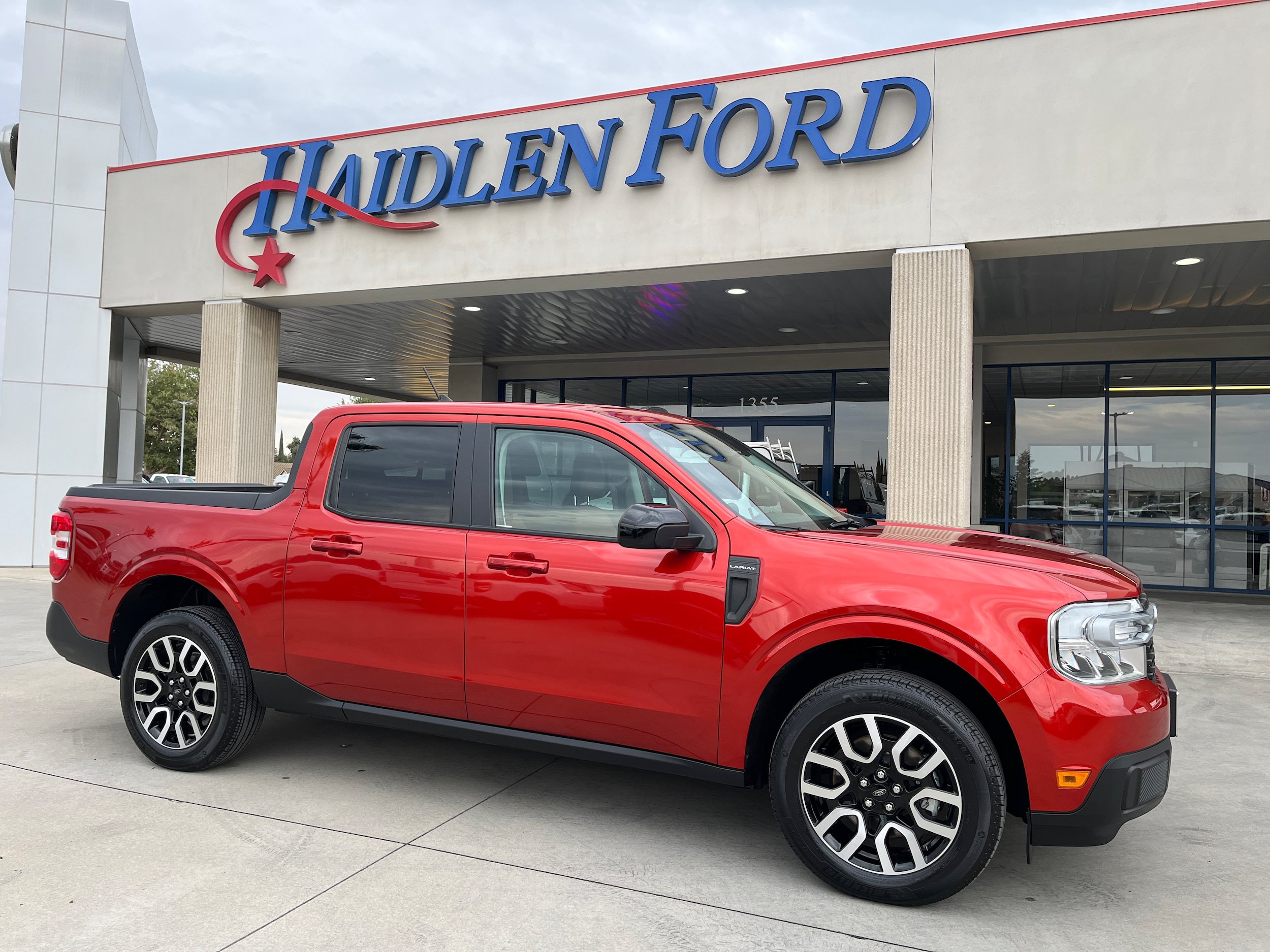 Certified 2024 Ford Maverick Lariat