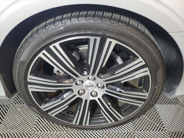 2023 Volvo S90 B6 Plus