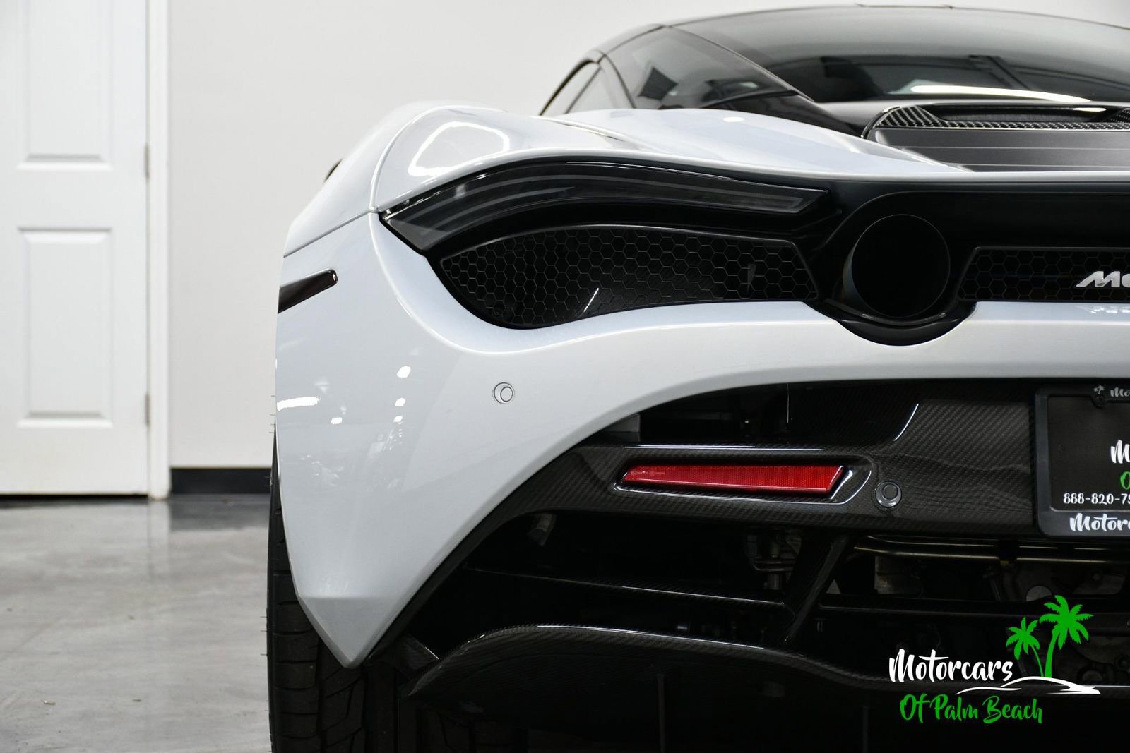 Used 2018 McLaren 720S photo 14