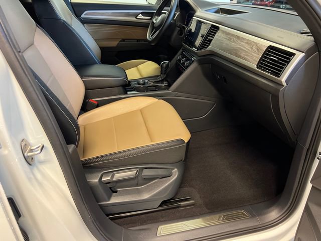 2022 Volkswagen Atlas Cross Sport SE