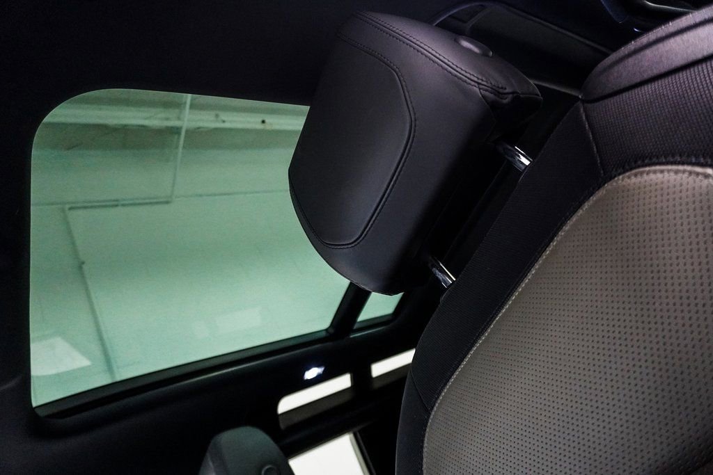 2022 Land Rover Defender 90 X-Dynamic HSE