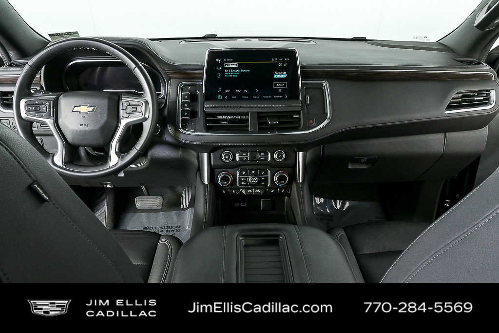 2025 Chevrolet Suburban LT