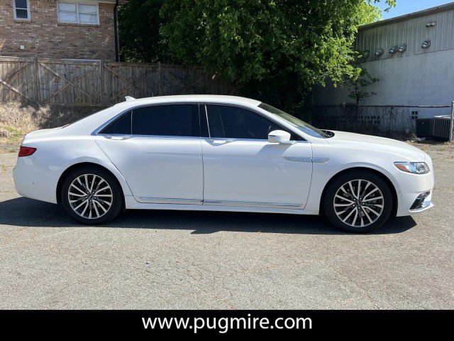 2018 Lincoln Continental Select