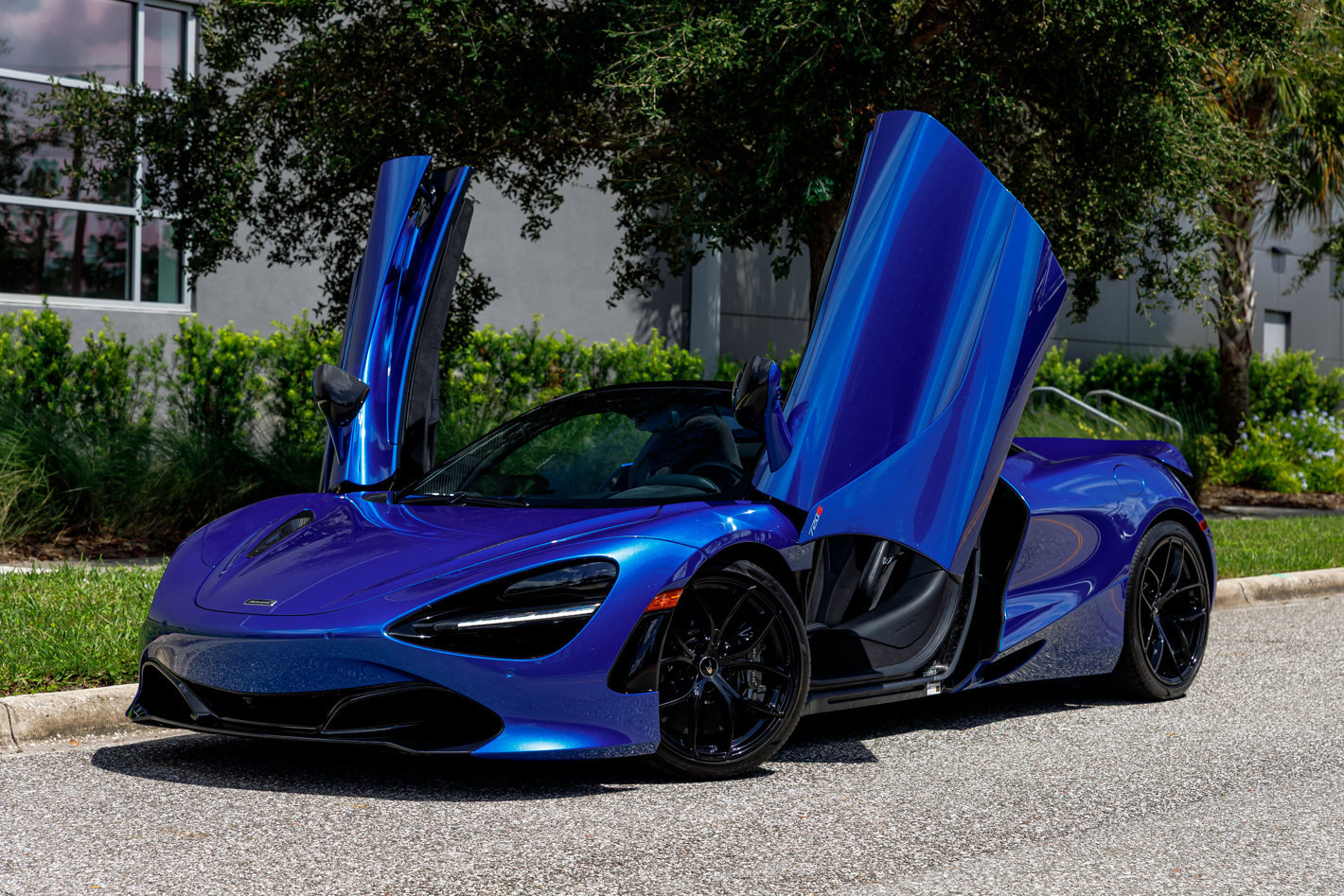Used 2022 McLaren 720S Luxury photo 49