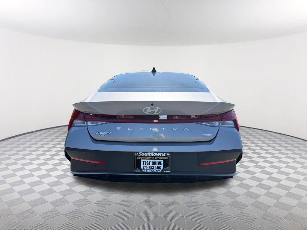 2025 Hyundai Elantra Blue