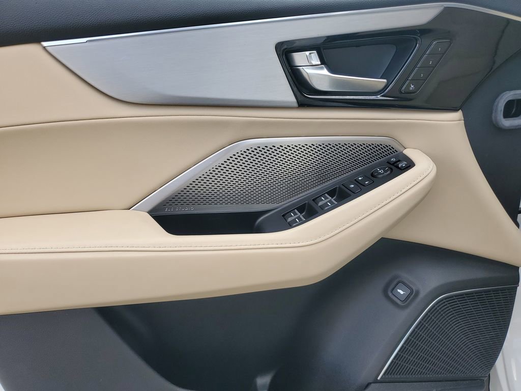 2024 Acura MDX SH-AWD w/ Technology Package