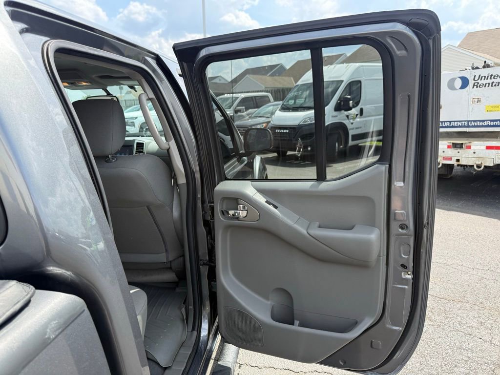 2020 Nissan Frontier SV