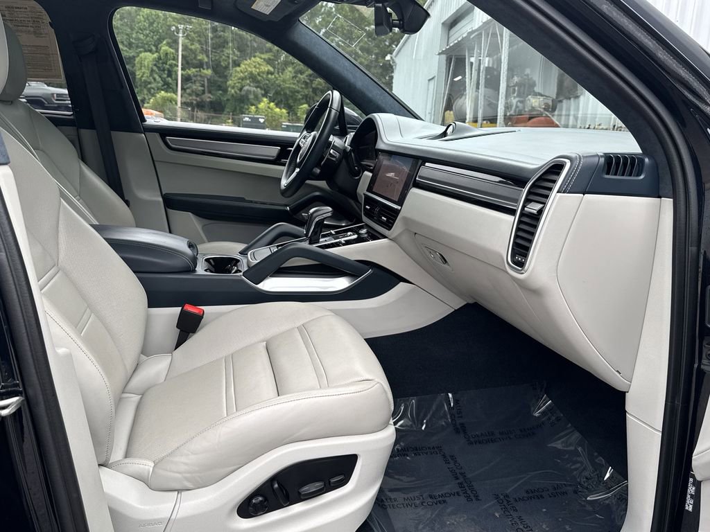 2023 Porsche Cayenne Turbo S