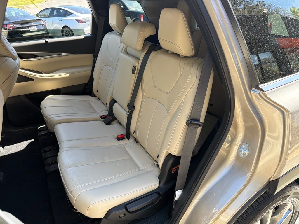 2023 INFINITI Qx60 Luxe