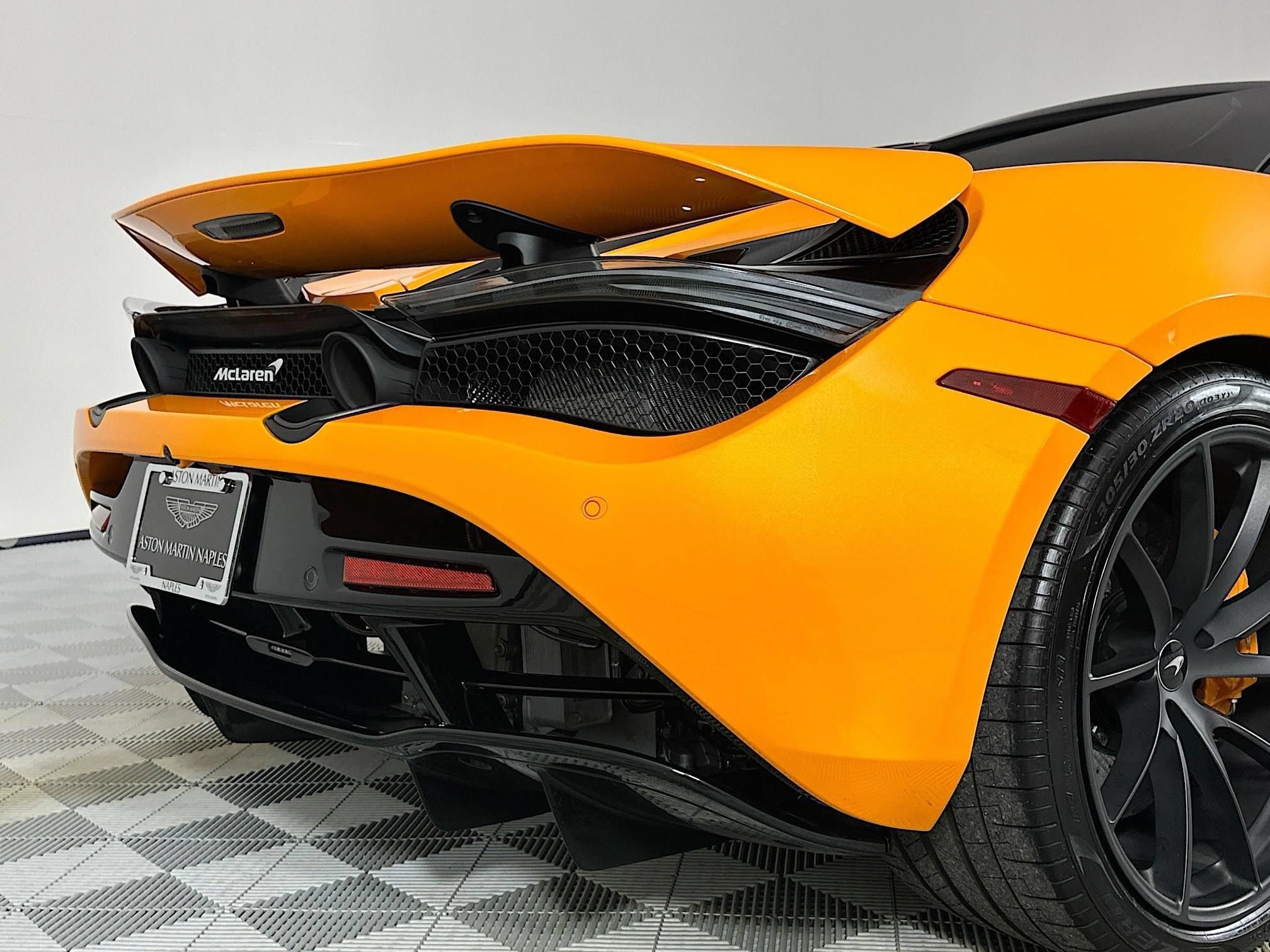 Used 2022 McLaren 720S Performance photo 33