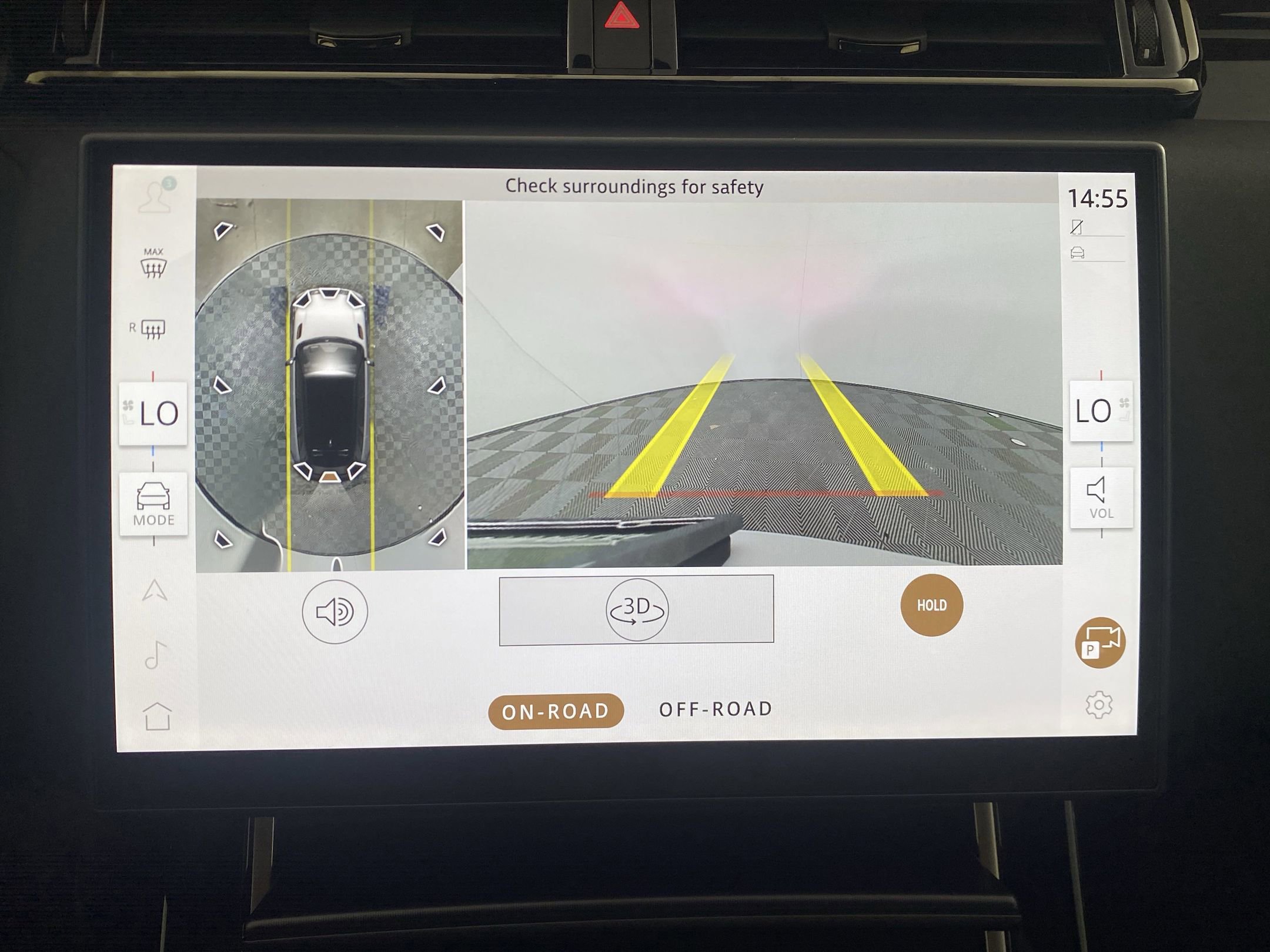 2026 Land Rover Range Rover Velar Dynamic SE