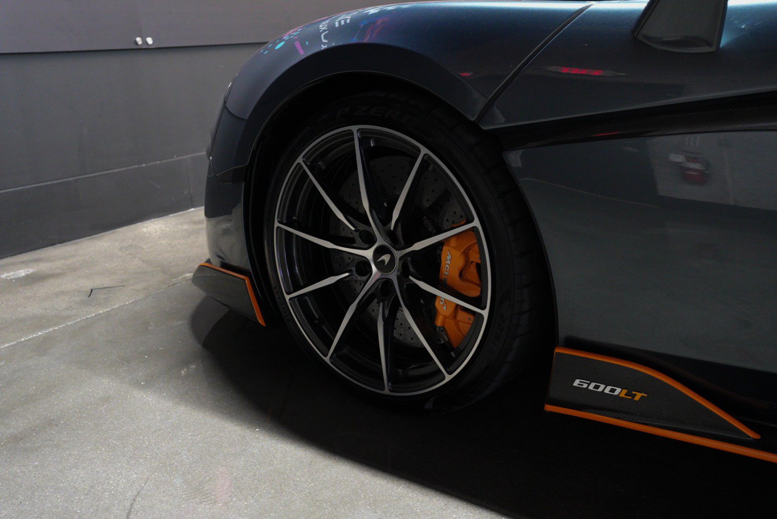 Used 2020 McLaren 600LT Spider photo 17