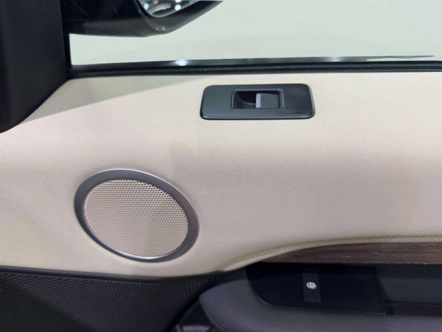 2017 Land Rover Discovery HSE