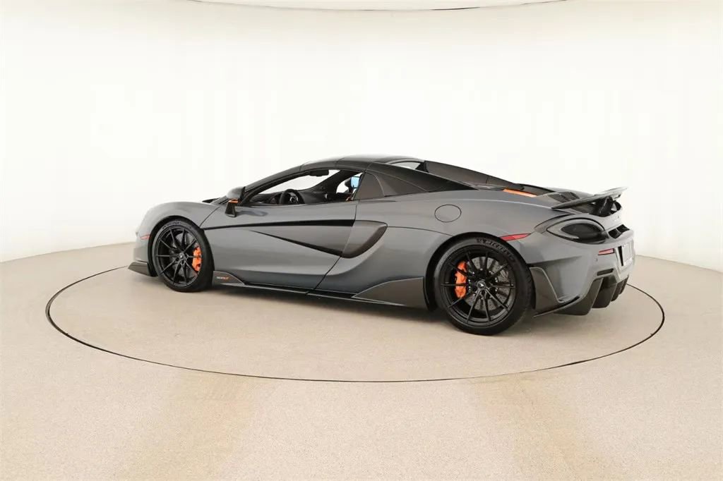 Used 2020 McLaren 600LT Spider photo 10