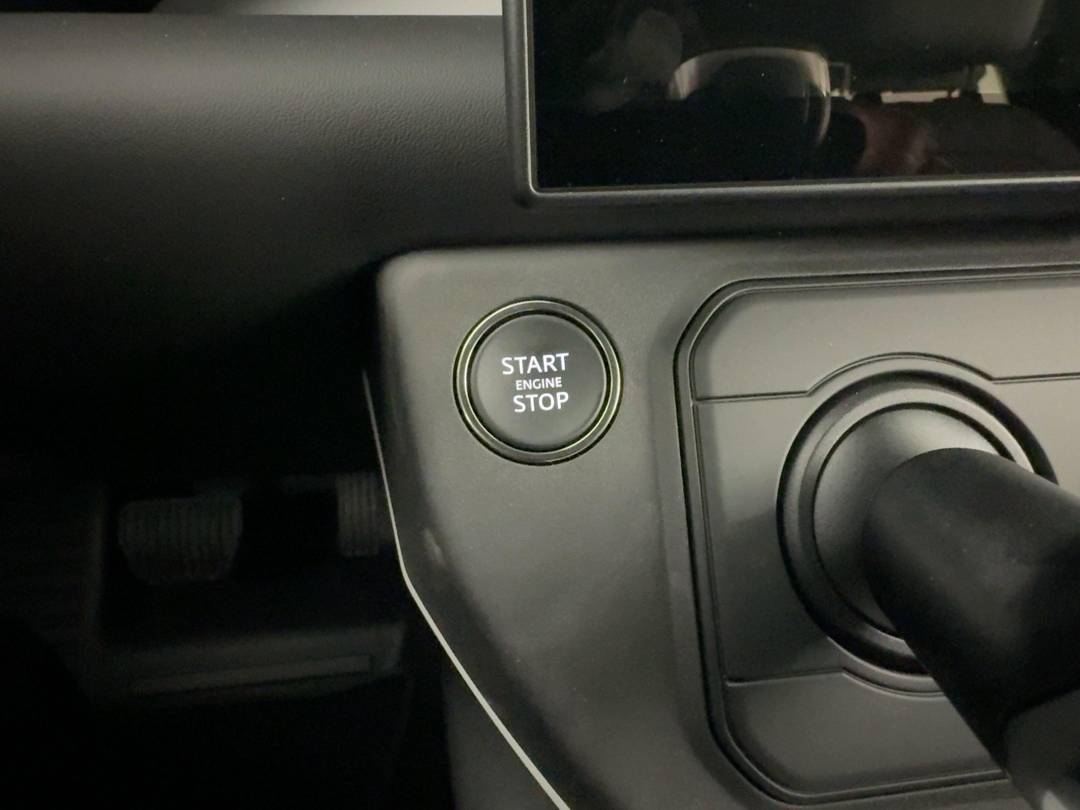 2026 Land Rover Defender 130 S