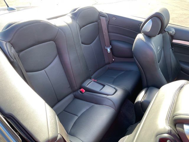 2012 INFINITI G37 Sport