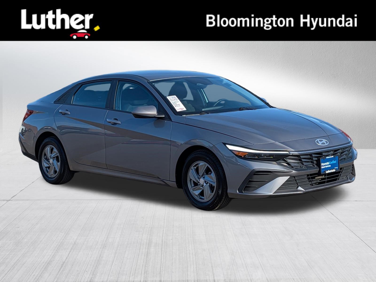 Used 2024 Hyundai Elantra SE
