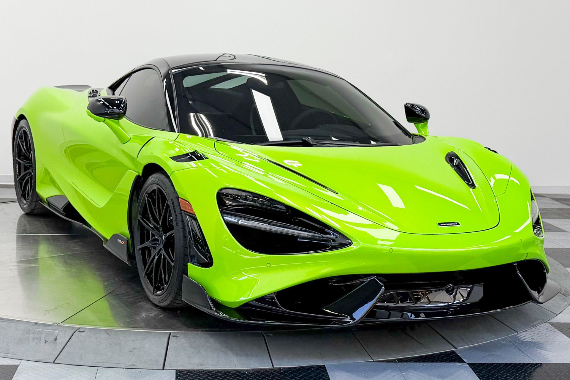 Used 2021 McLaren 765LT 3