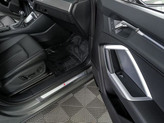 2023 Audi Q3 2.0T Premium Plus