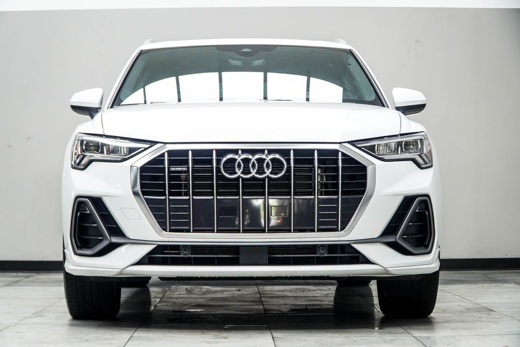 2025 Audi Q3 2.0T Premium
