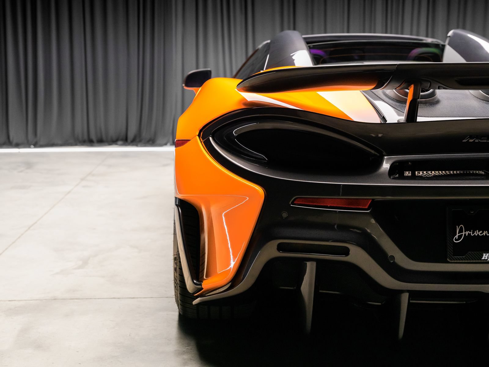 Used 2020 McLaren 600LT Spider photo 34