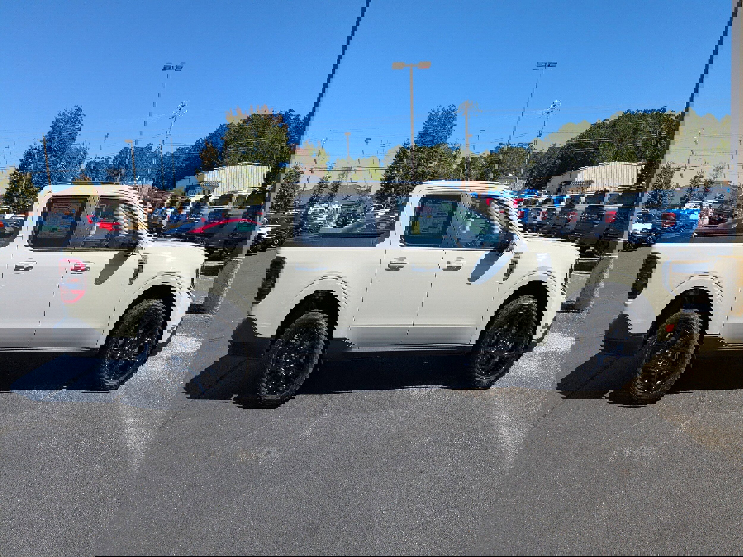 2025 Ford Maverick Lariat