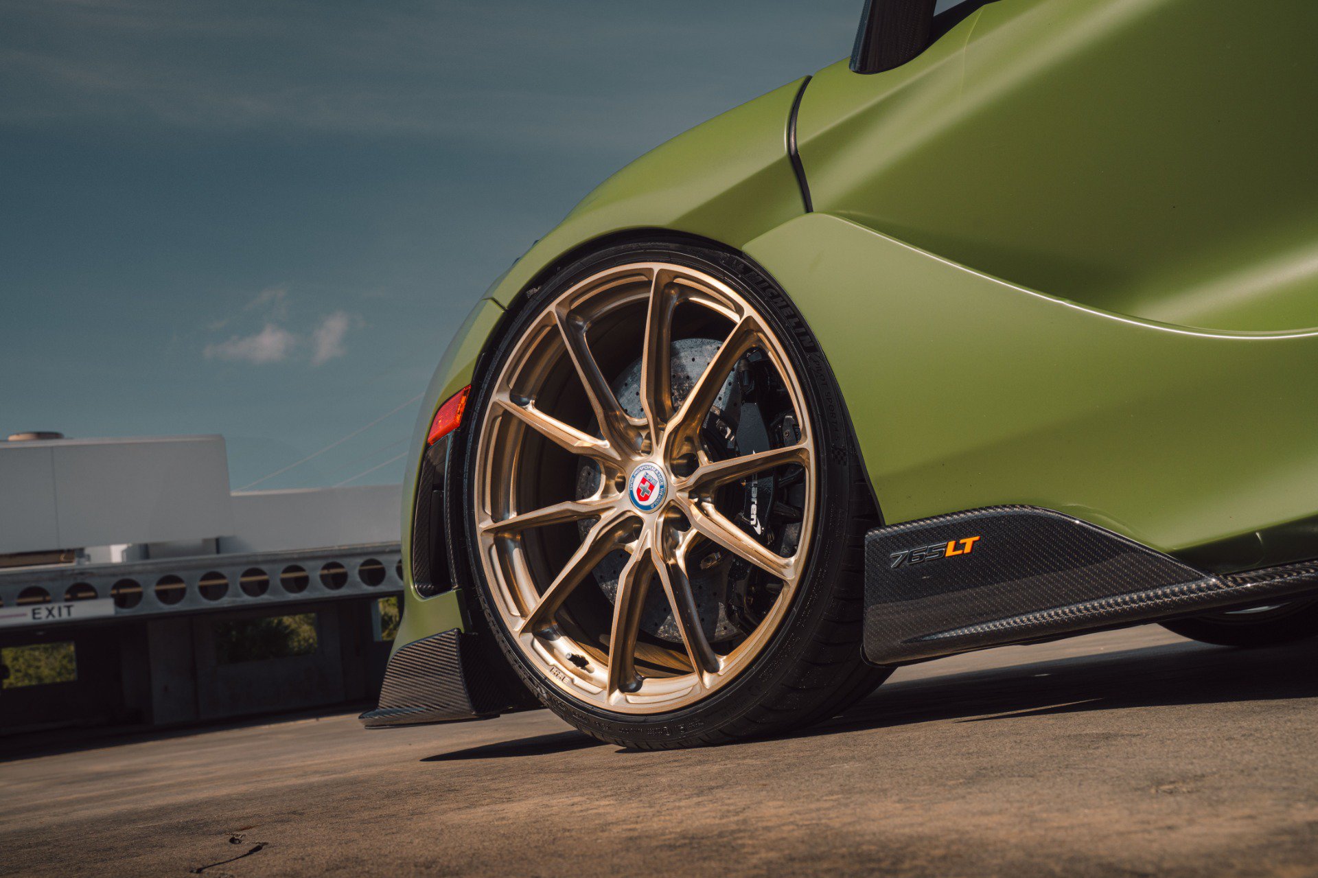 Used 2022 McLaren 765LT photo 66