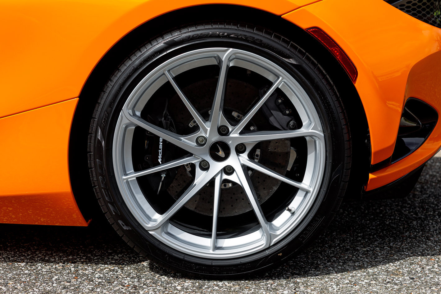 New 2027 McLaren 750S Spider photo 36
