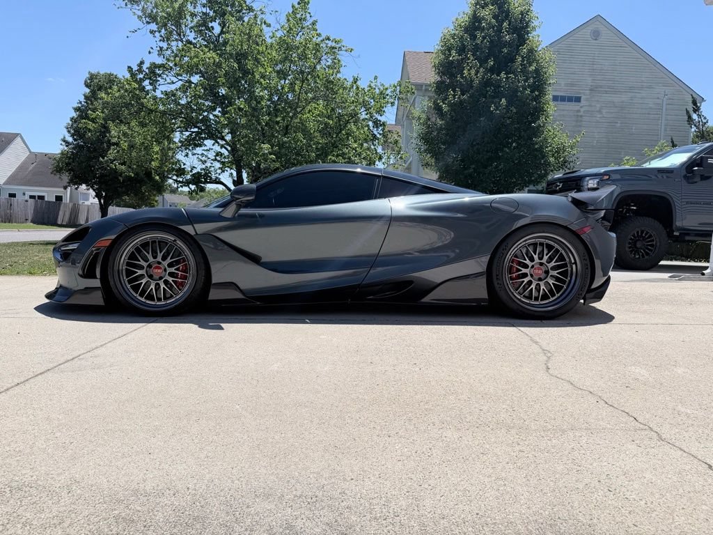 Used 2019 McLaren 720S Performance photo 17
