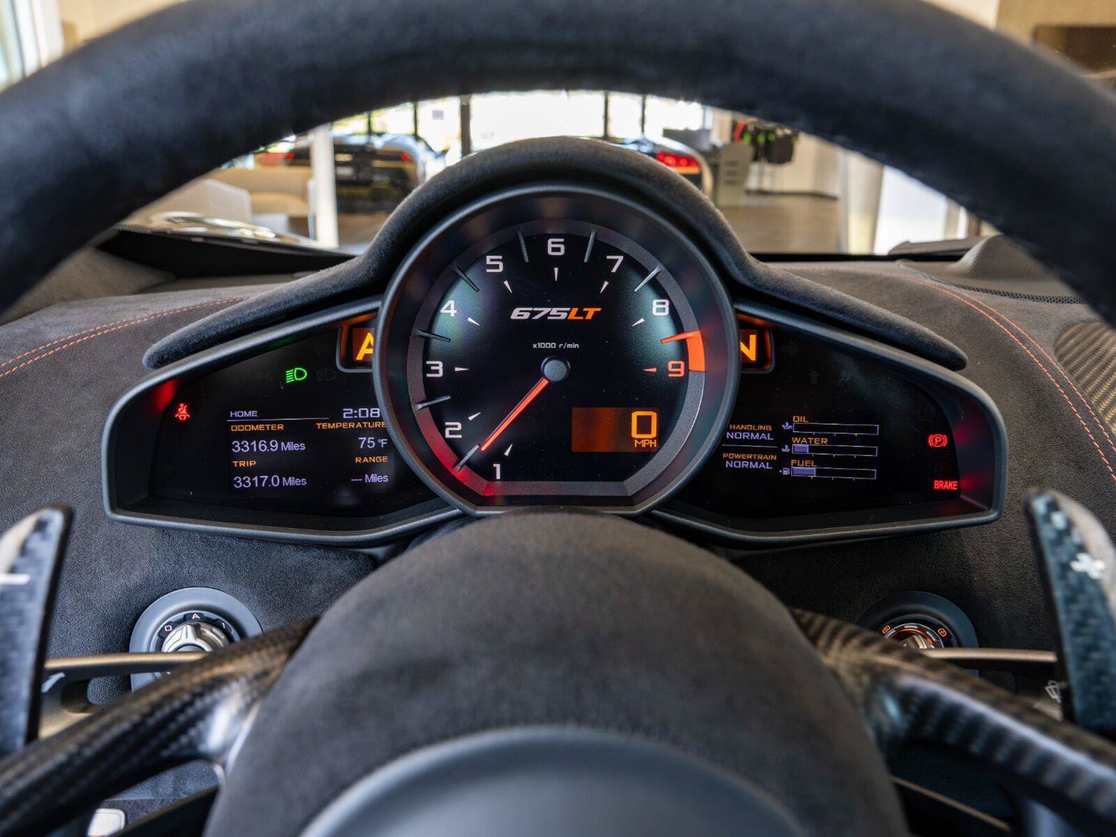 Used 2016 McLaren 675LT Coupe photo 68