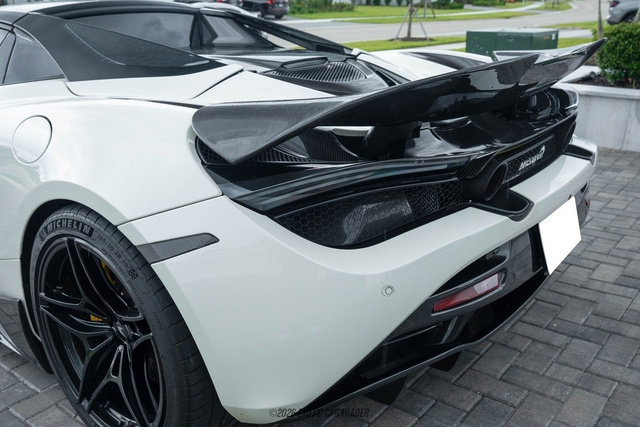 Used 2020 McLaren 720S Performance photo 53