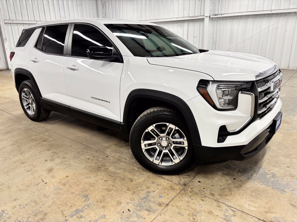 Used 2026 GMC Terrain Elevation