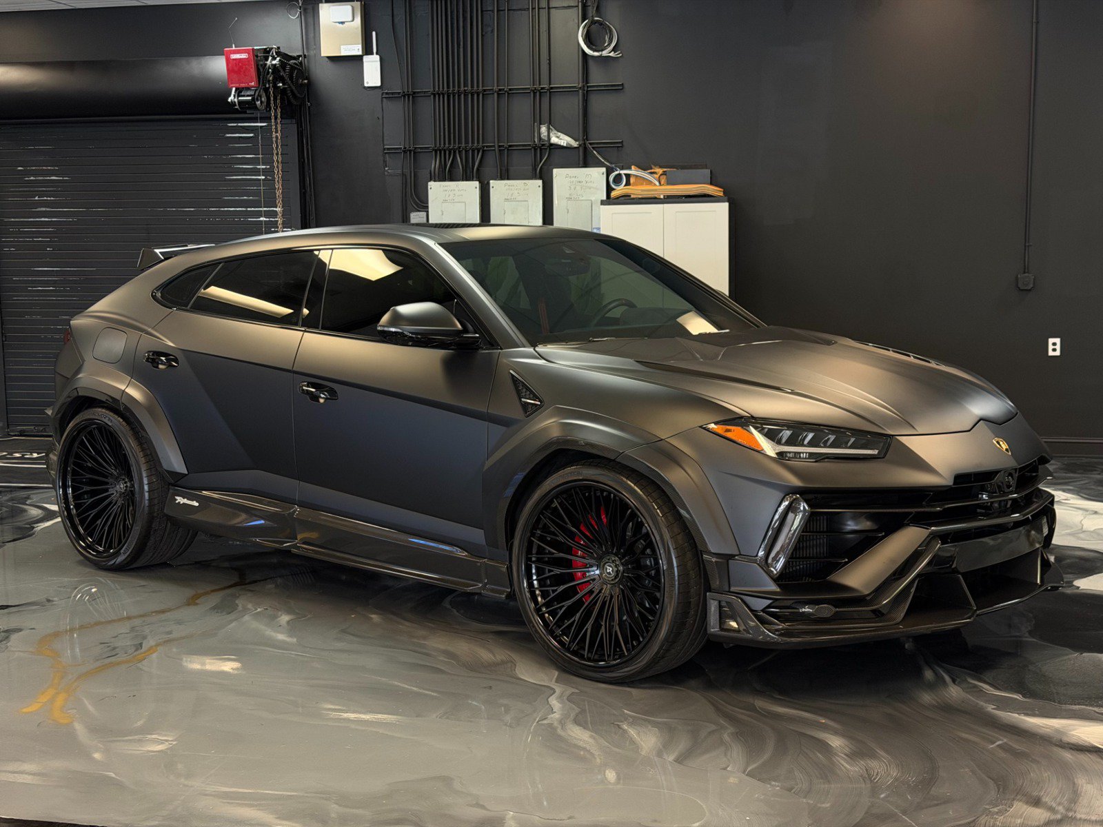 Used 2023 Lamborghini Urus Performante