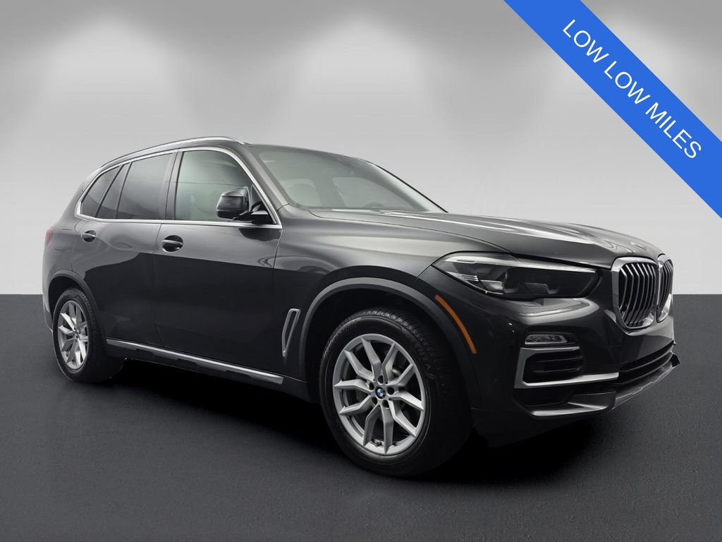 Used 2021 BMW X5 xDrive40i w/ Premium Package