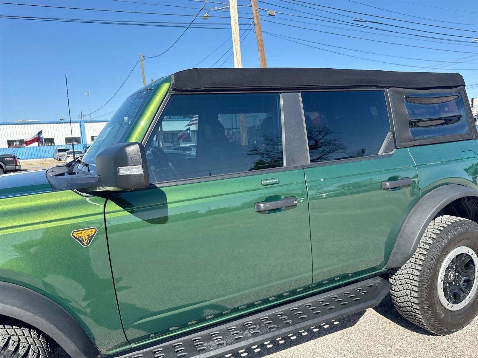 2023 Ford Bronco Badlands