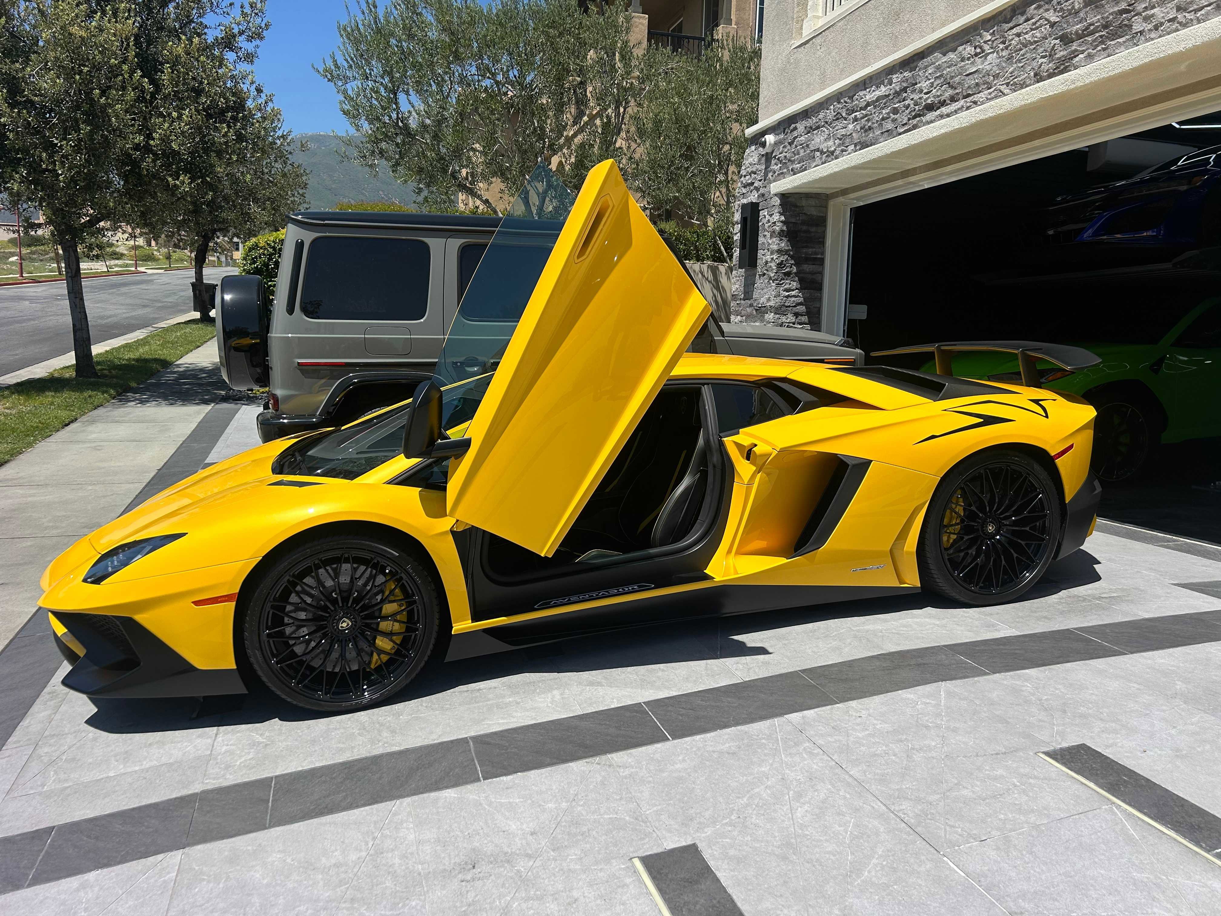 Used 2016 Lamborghini Aventador LP 750-4 Superveloce