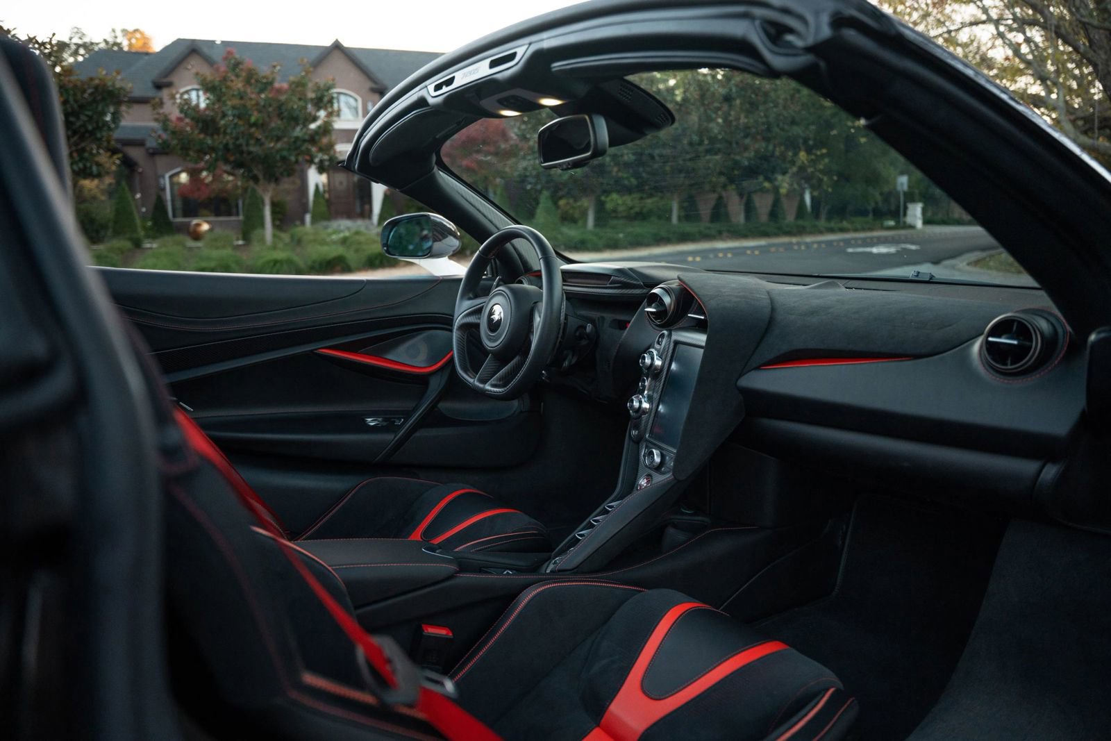 Used 2021 McLaren 720S Spider photo 45