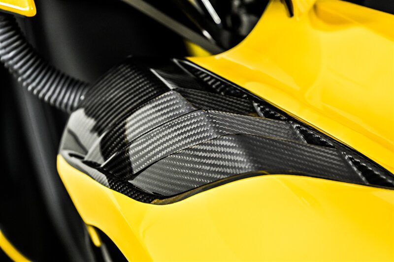 Used 2018 McLaren 720S Performance photo 8