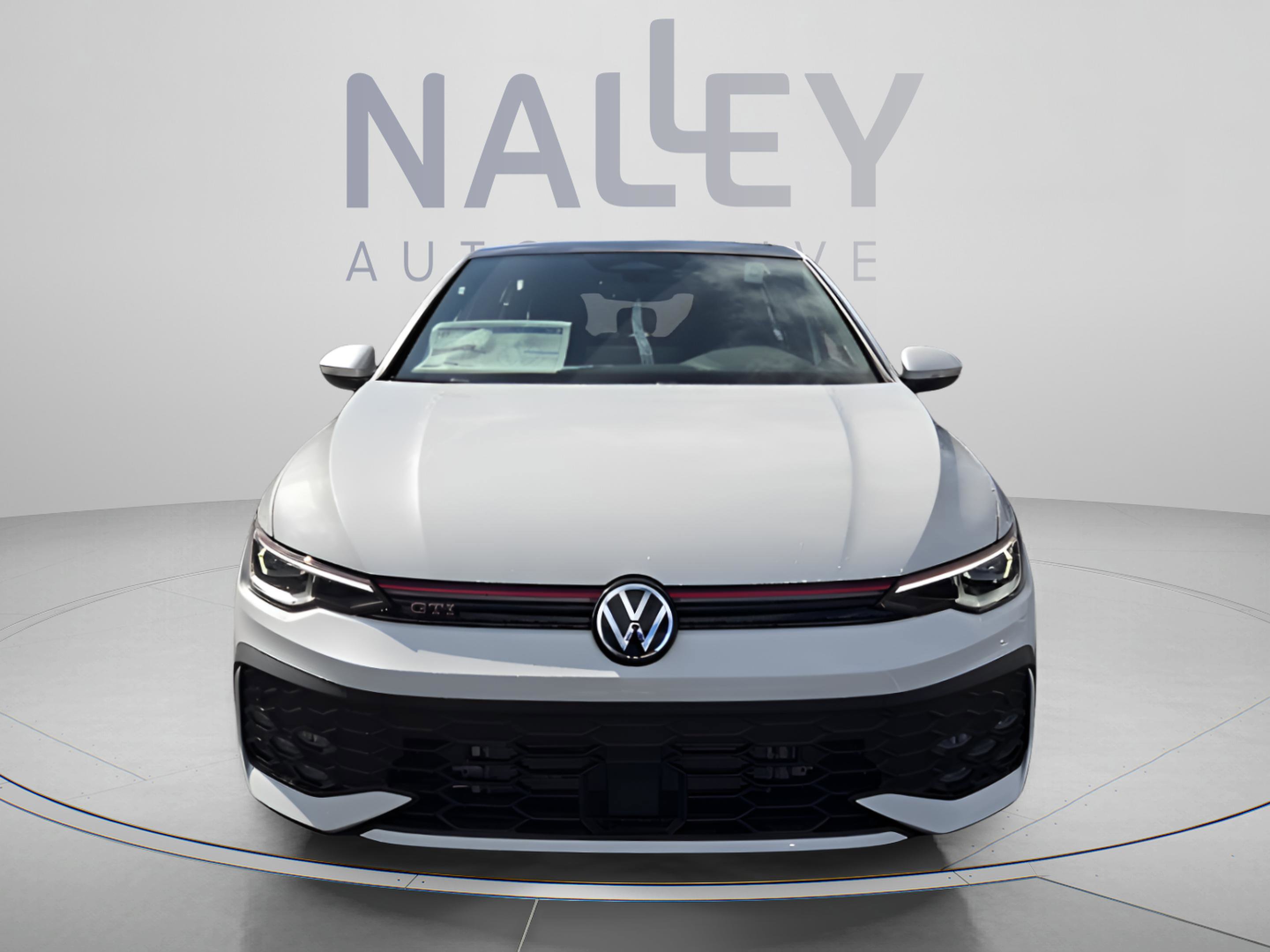 2026 Volkswagen Golf SE