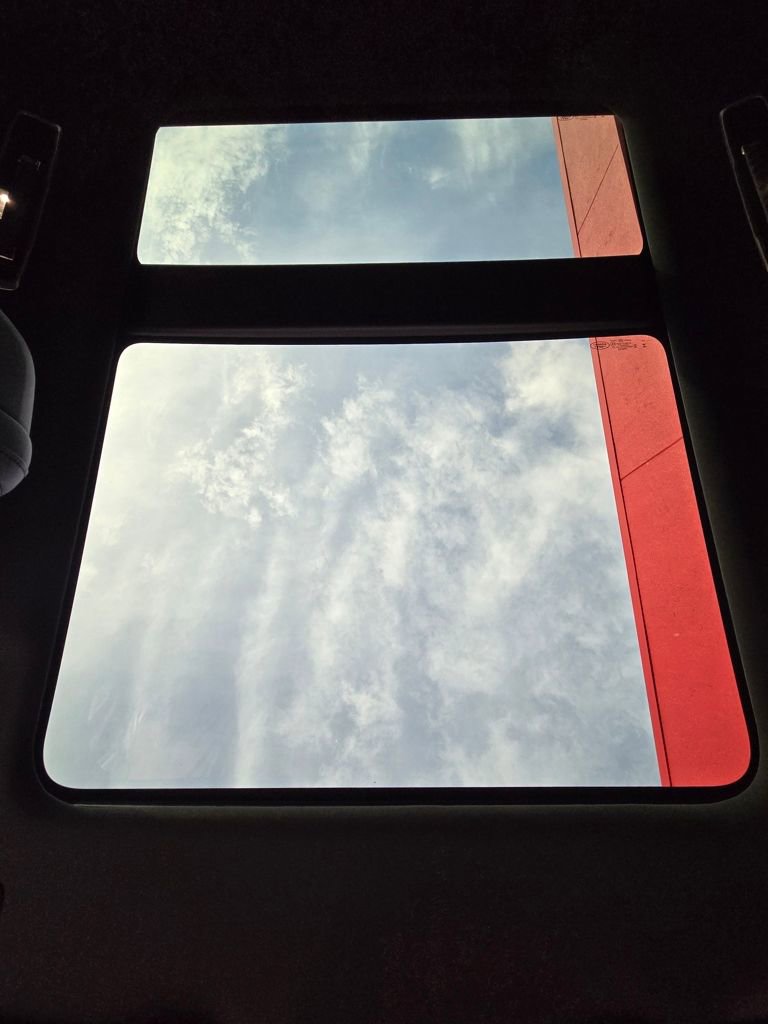 2023 Land Rover Range Rover Sport SE