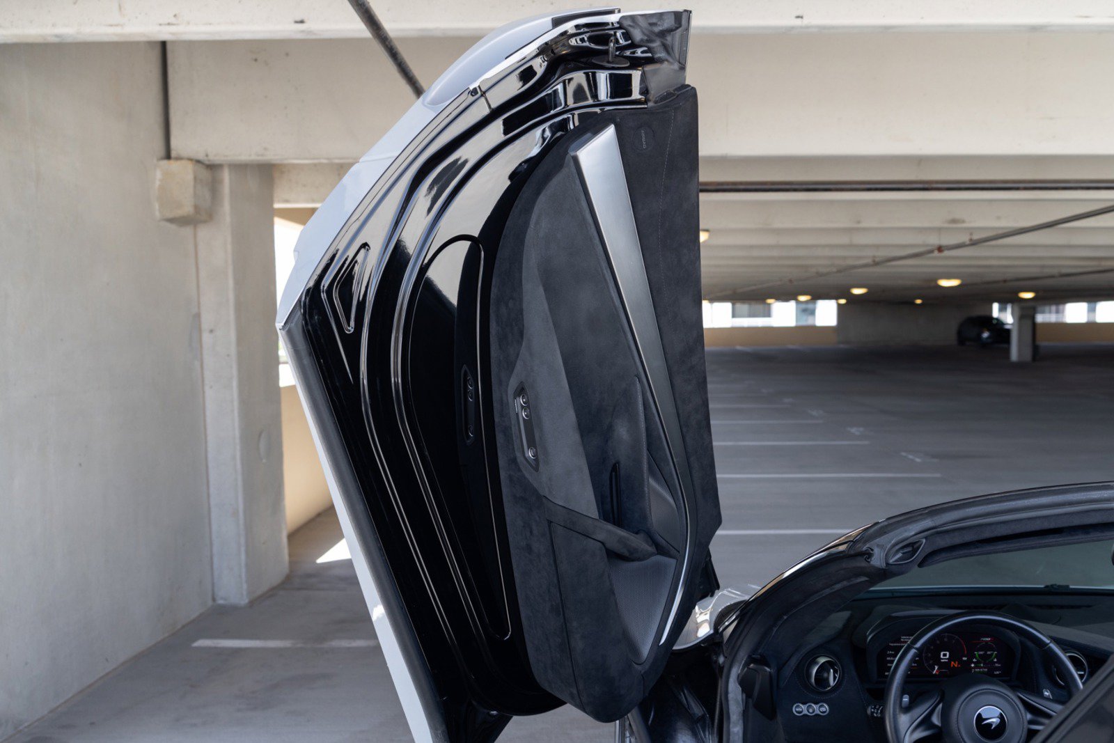 Used 2020 McLaren 720S Spider photo 46