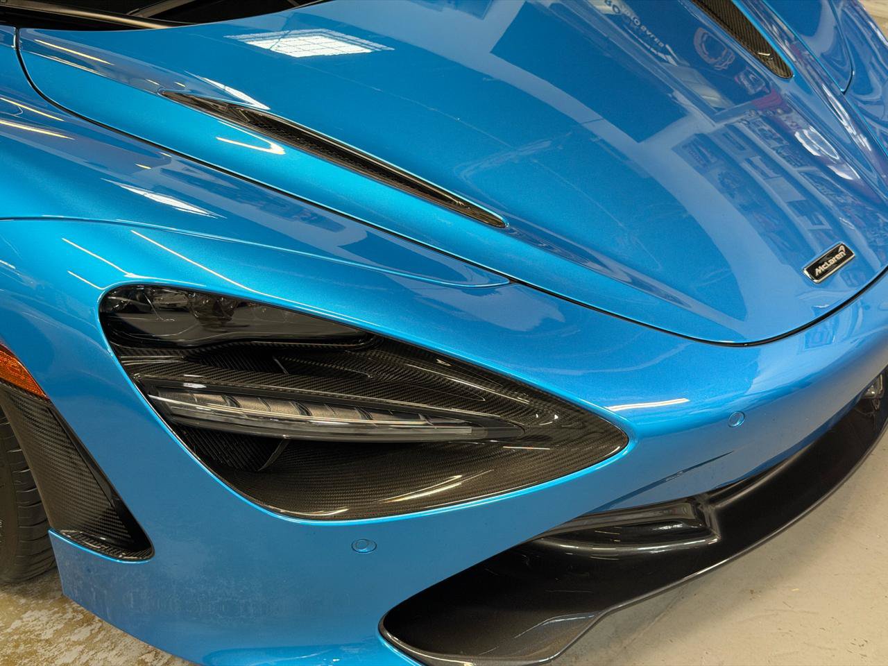 Used 2020 McLaren 720S Luxury photo 14