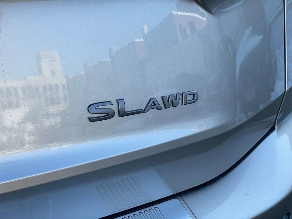 2025 Nissan Rogue SL