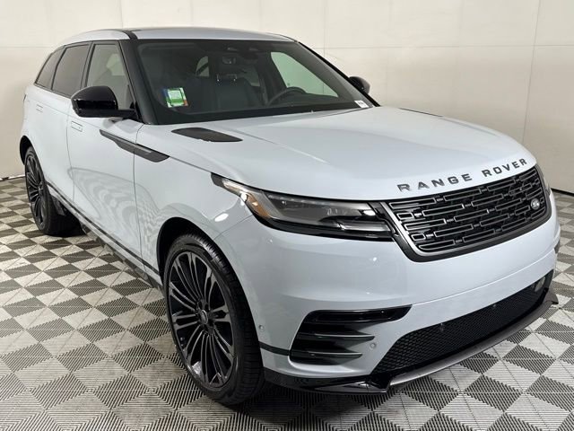 2026 Land Rover Range Rover Velar Dynamic SE