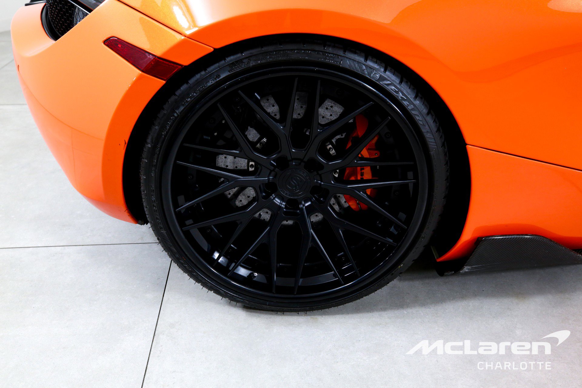 Used 2020 McLaren 720S Performance photo 24
