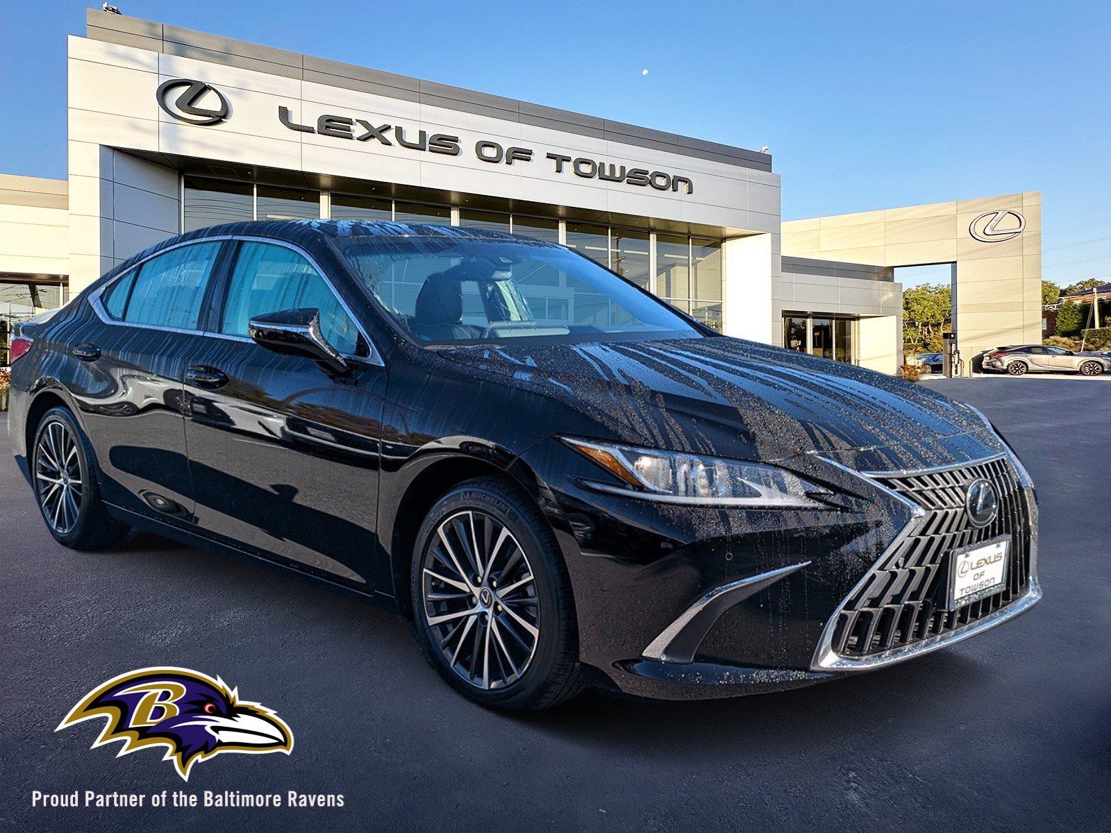 Certified 2023 Lexus ES 350 w/ Premium Package
