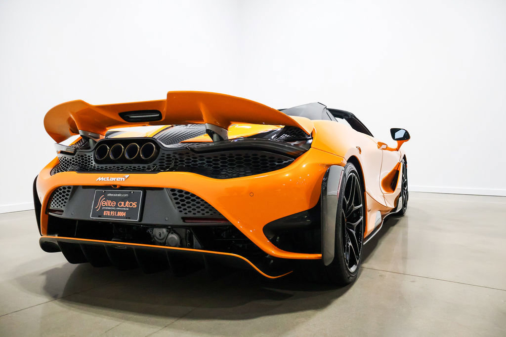 Used 2022 McLaren 765LT photo 82
